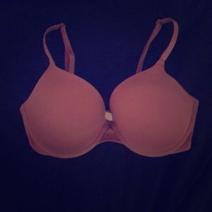 VS pink bra